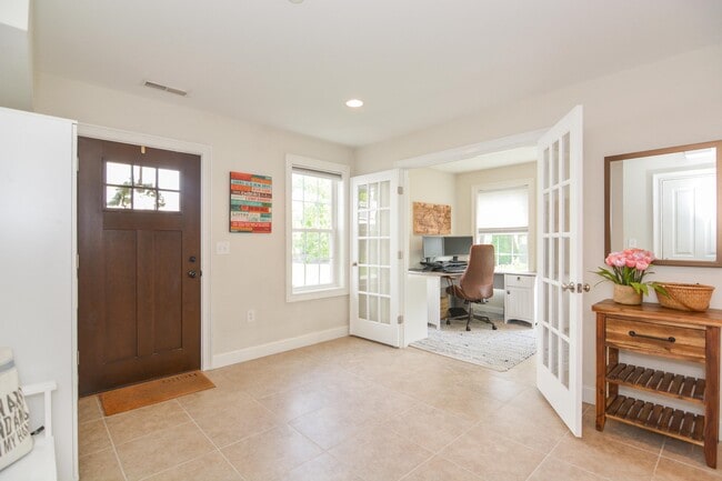 Photo - 34 Acadia Ln