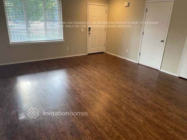 Photo - 20517 66th Dr NE