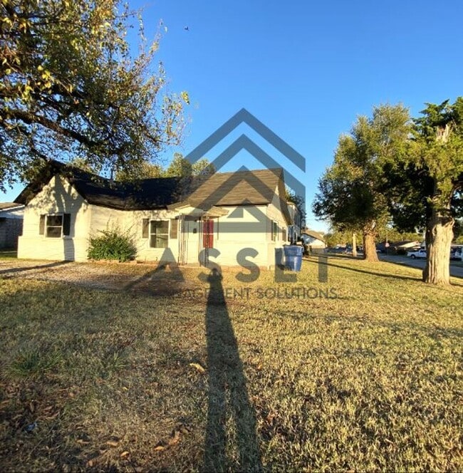 Photo - Charming 3-Bedroom Home with Modern Updates in El Reno, OK