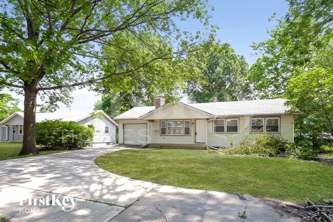 Photo - 8813 Blue Ridge Blvd