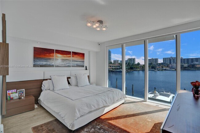 Building Photo - 400 Sunny Isles Blvd Unit 116