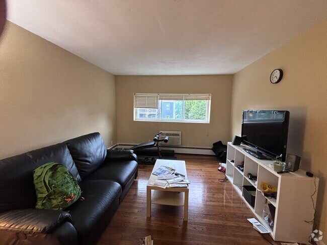 Building Photo - 416 Belgrade Ave Unit 46 Rental
