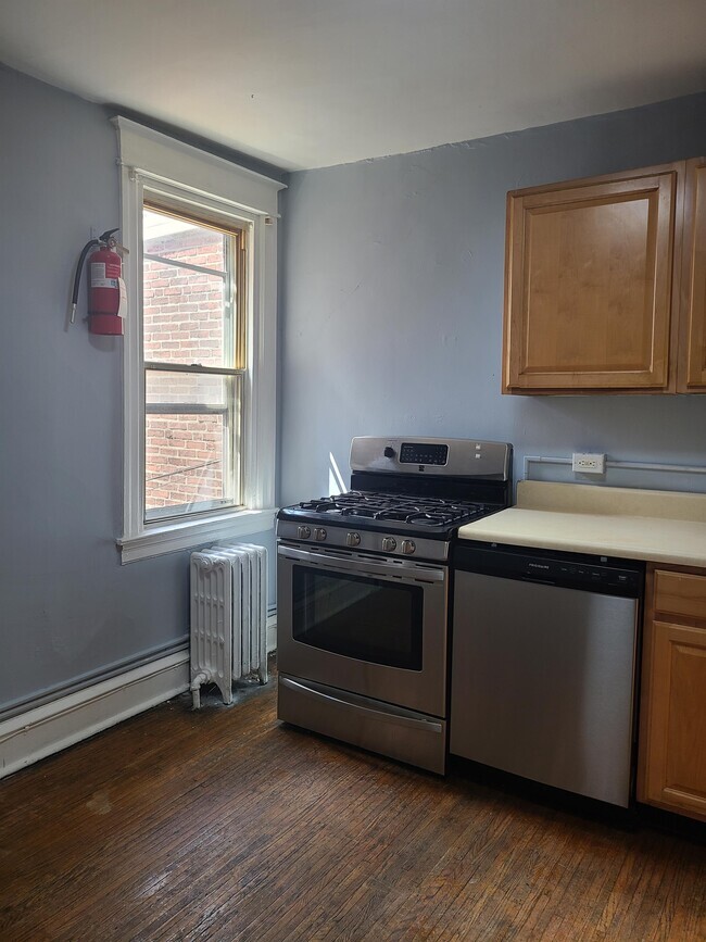 Photo - 358 Huntley Rd