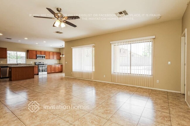 Photo - 1923 S 80th Dr