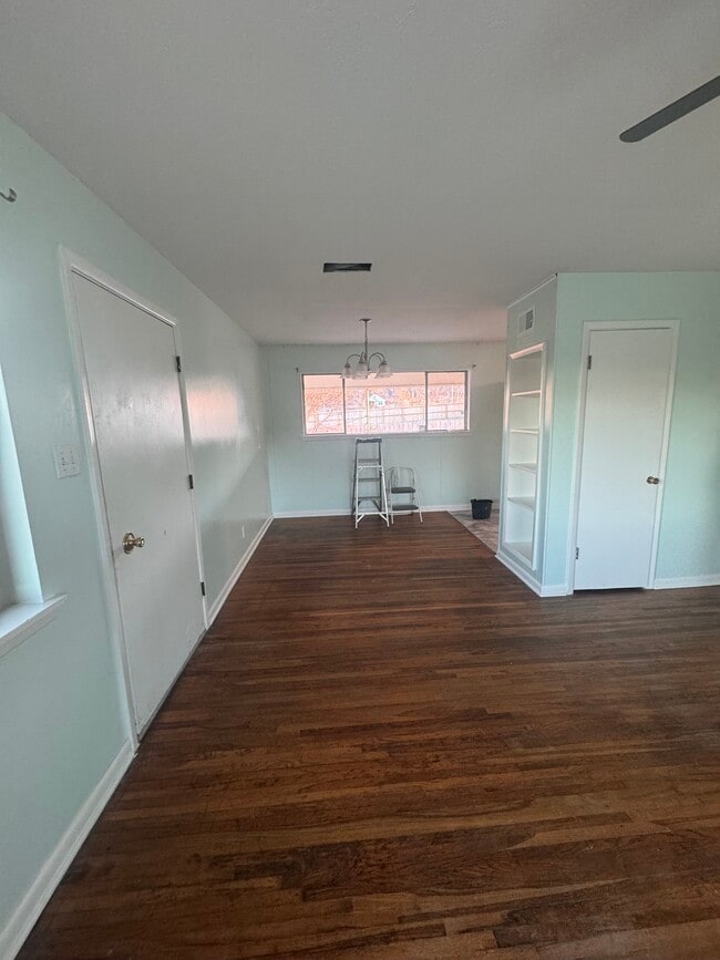 5601 Sonora Dr