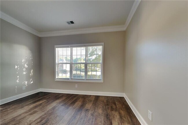 Photo - 755 Willowwind Dr