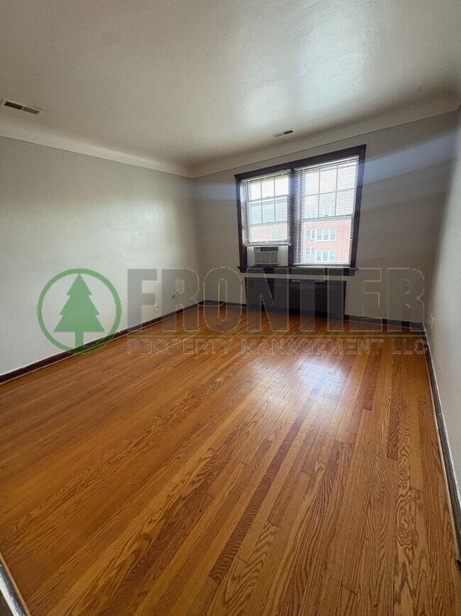 Photo - 3914 Chippewa St Unit 3916 Chippewa St 2W