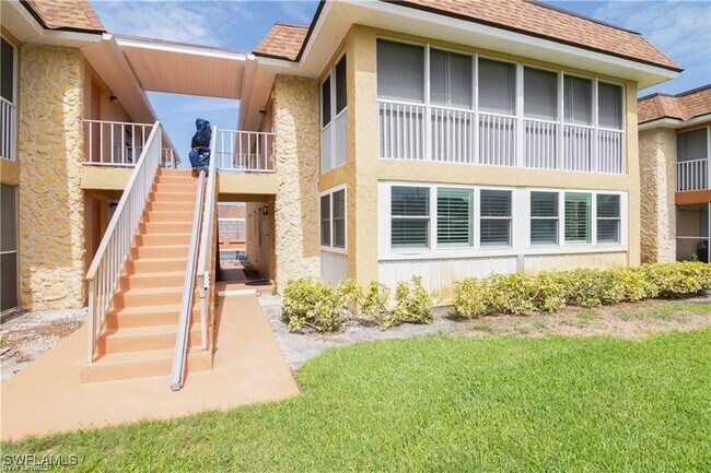 Building Photo - 1400 Pompei Ln Unit 21A Rental