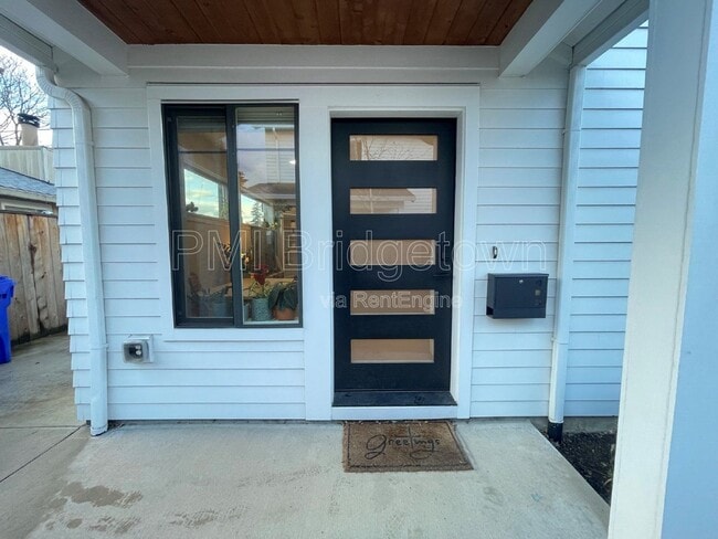 Photo - 6517 SE Woodstock Blvd
