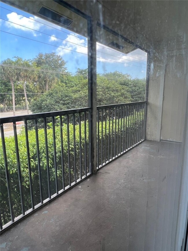 Photo - 1267 SW 46th Ave Unidad 2308