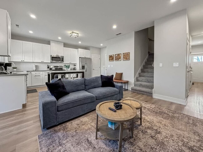 Building Photo - 28411 Torch Pkwy Unit SI ID1502223P