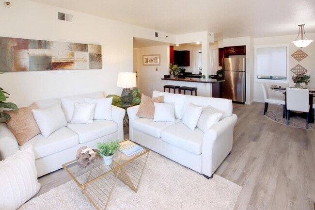 Photo - Prime Central Location / Available NOW!!!