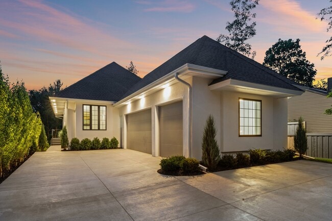 3 Car Heated Garage