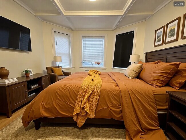Photo - 73 Thatcher St Unit 301