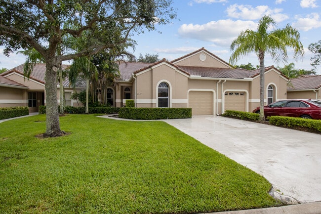 Photo - 202 Sabal Palm Ln
