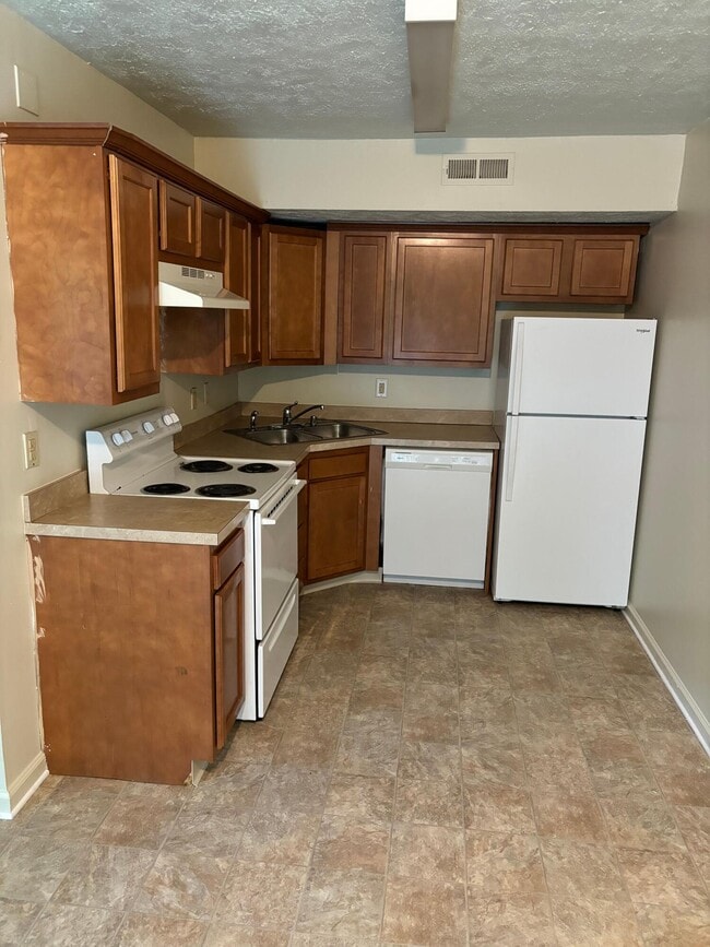 Photo - 309 Beacon Hill Dr