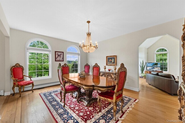 20 Goshen Rd