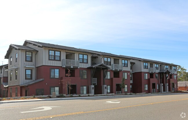 Photo - South Hills Crossing