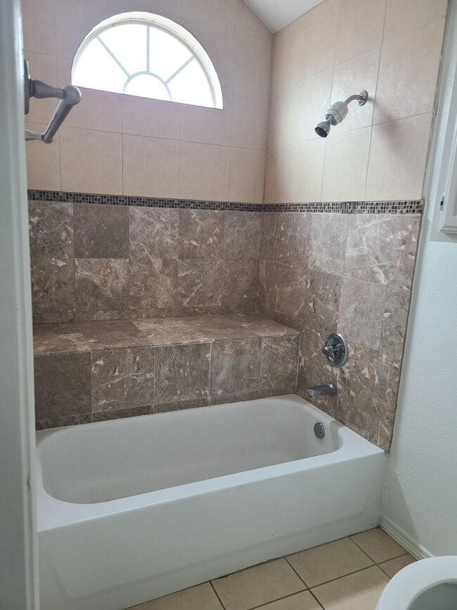 Photo - 1622 Orlando St Unidad B