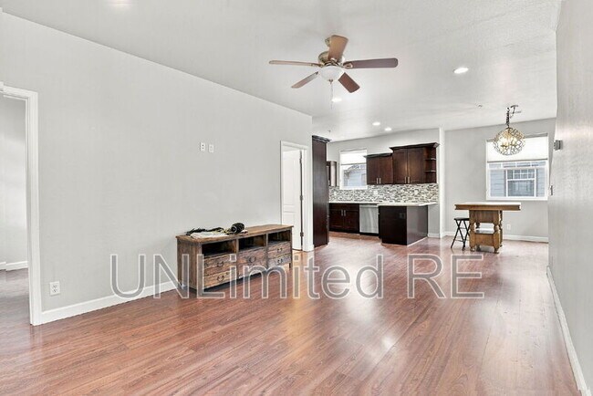 Photo - 2520 W Pikes Peak Dr