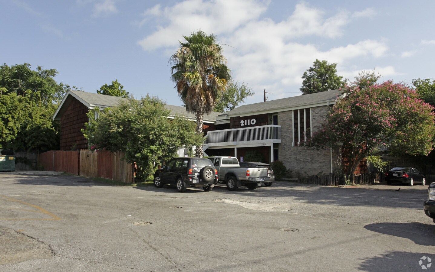 Photo - Plum Tree Apartments