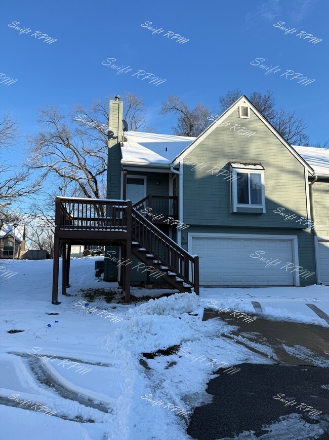 Building Photo - 8955 Hauser