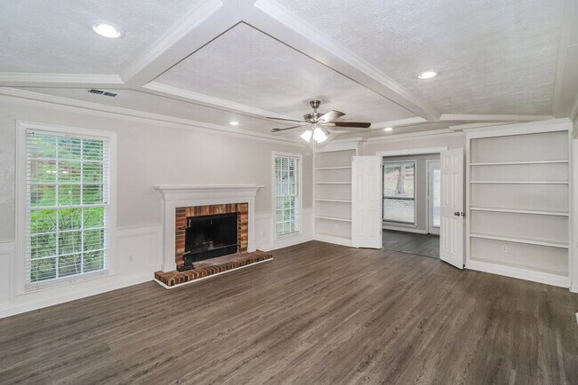 Photo - 120 Shelley Renee Ln