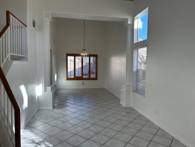 Photo - 4 Bedroom Pool Home