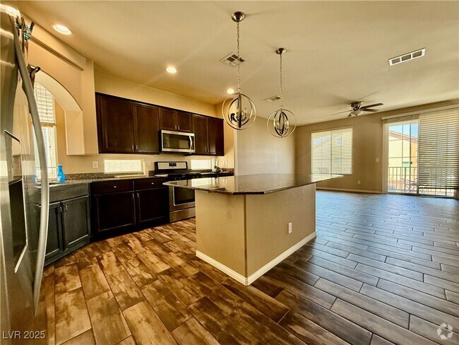Building Photo - 5841 Azzura Palms Ave Rental
