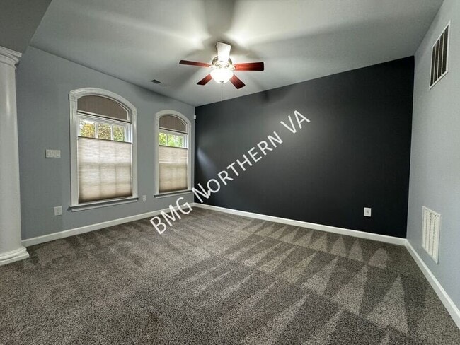 10673 General Kirkland Dr