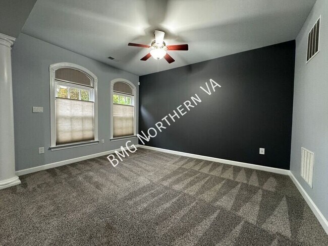 Photo - 10673 General Kirkland Dr
