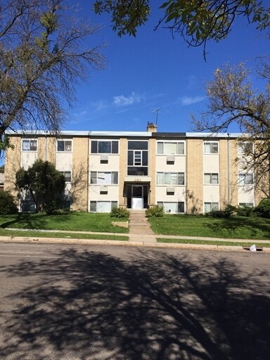 Conway Apartments - Conway Apartments