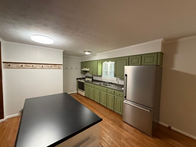 Photo - 2118 Glen Davis Rd