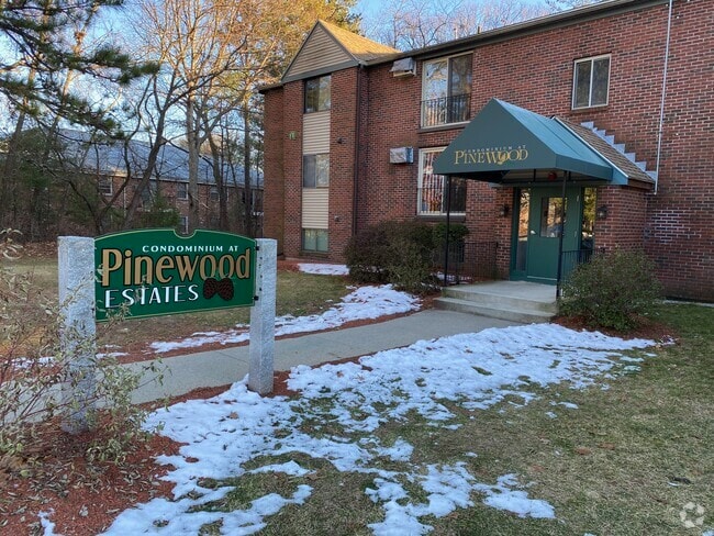 Building Photo - 132 English Village Rd Unit 204 Rental