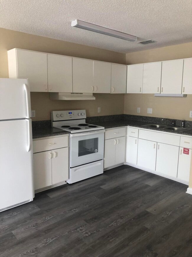 Photo - 502 Channel Marker St Unit 9