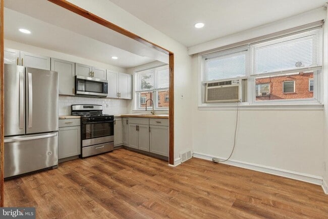 Photo - 7816 Thouron Ave