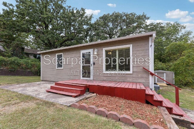 Building Photo - 734 N Walnut Creek Dr