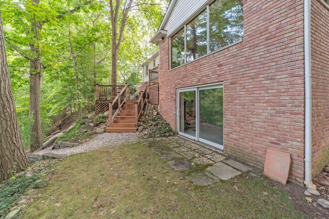 Photo - 34150 Hunters Row