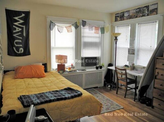 Building Photo - 42 Kirkwood Rd