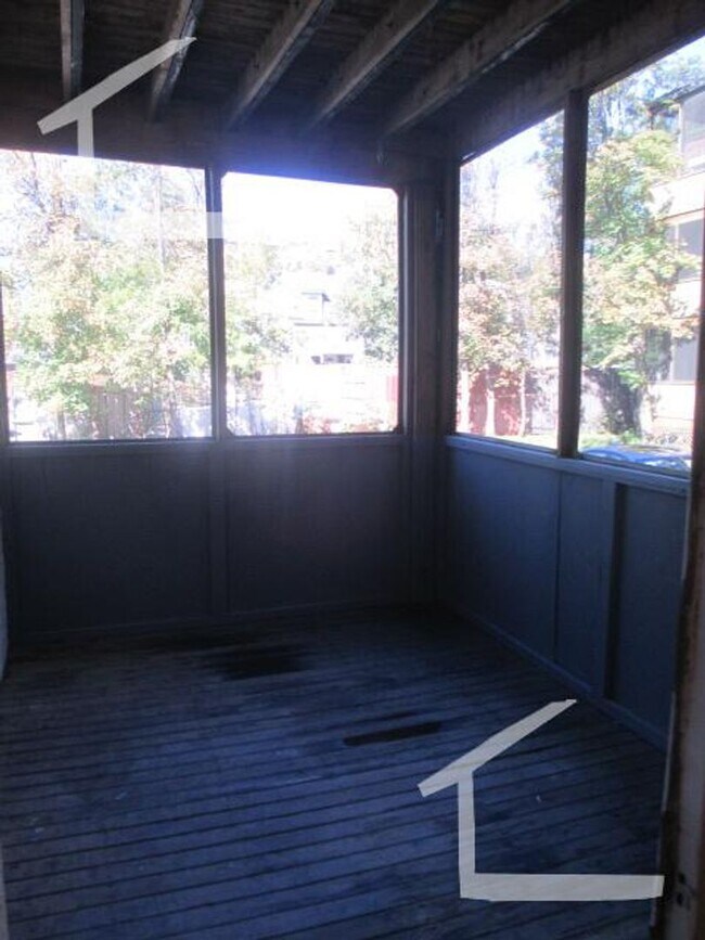 3 Bedroom - 3 Bedroom