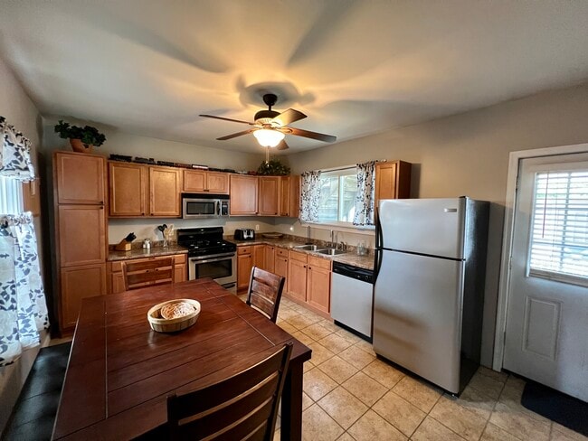 Photo - 1104 Cornell St Unit 1