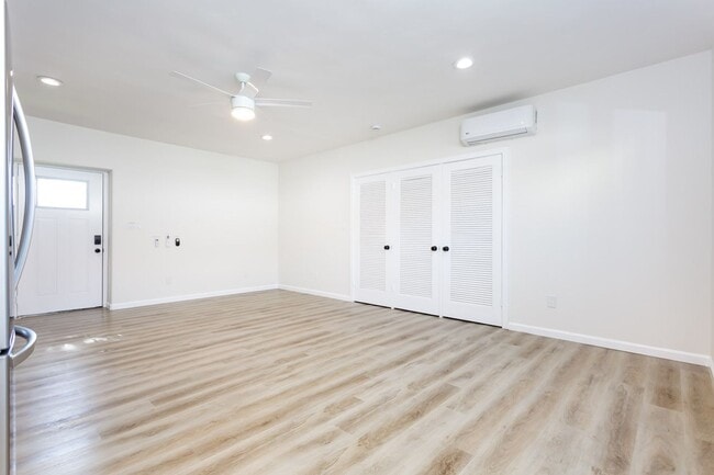 Photo - 4138 Middlesex Dr Unidad 4138 Middlesex Drive