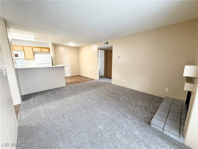 Photo - 2981 Juniper Hills Blvd Unit 204
