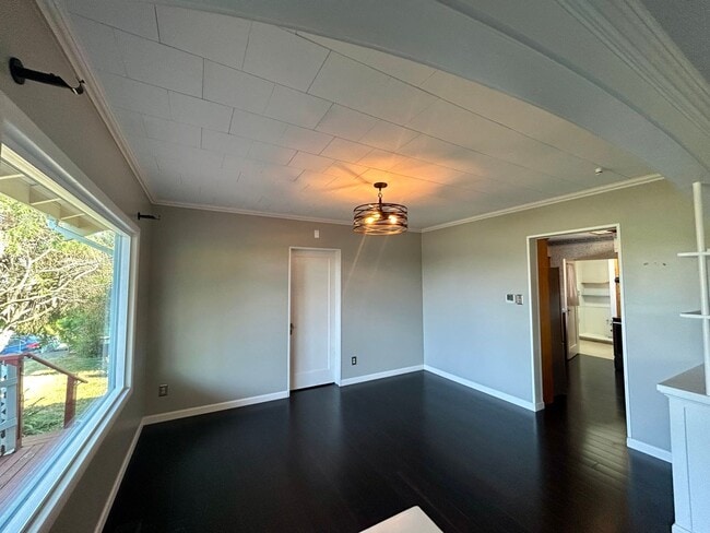 Photo - 2516 Huron St