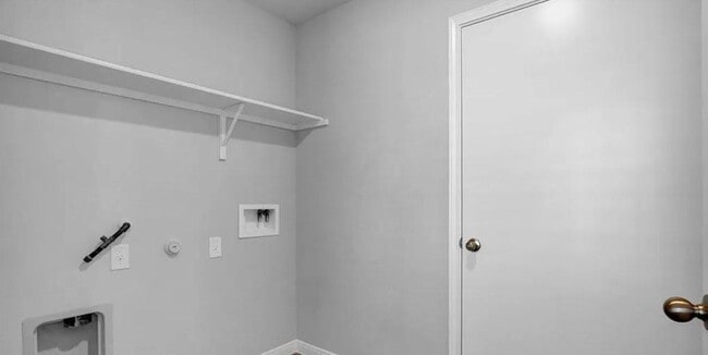 Photo - 211 Hamilton Pool Ln