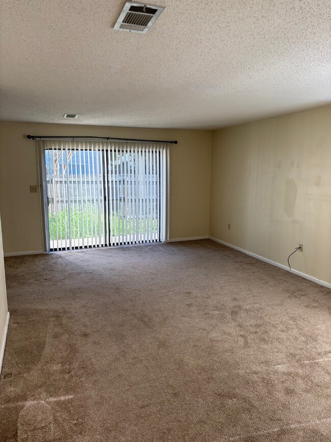 Photo - 10% OFF FIRST MONTHS RENT!