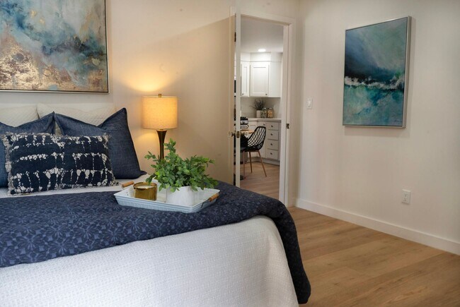 Photo - 4815 Appian Way Unit COTTAGE