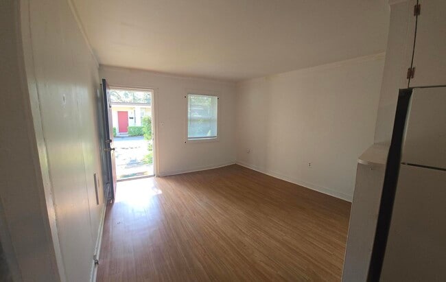551 E Miracle Strip Pkwy Unit 8