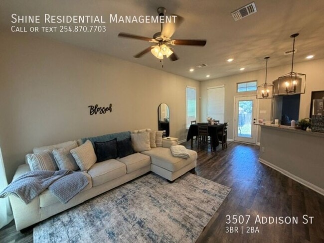 Photo - 3507 Addison St