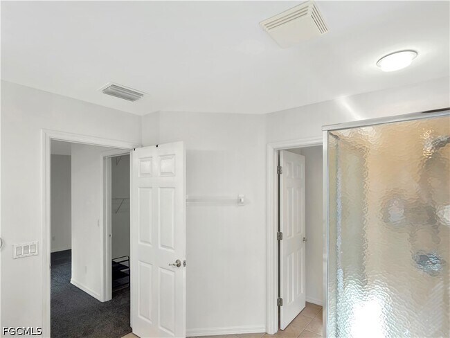 Building Photo - 9729 Heatherstone River Ct